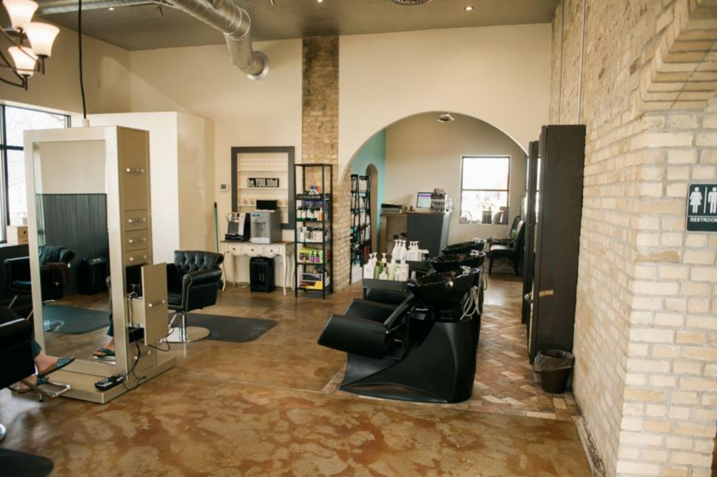 Hair Salon, Nails, Waxing: Waseca, MN: Cassie's Classic Cuts